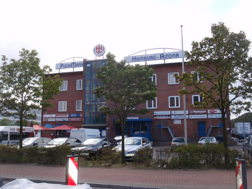 Hamburg's Altona River Fisch Markt.